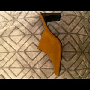 70’s 90’s style heels!!